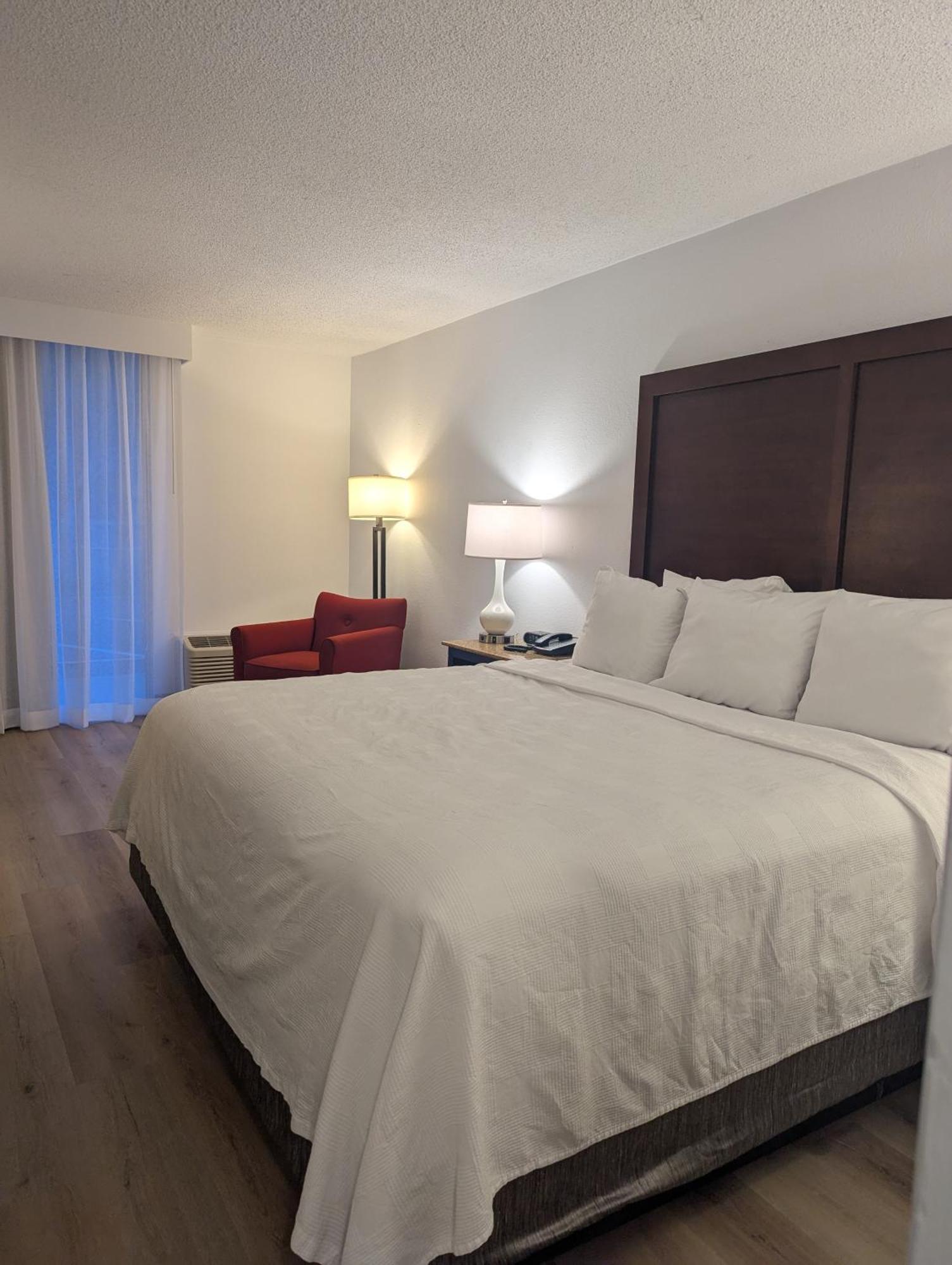 Plaza Hotel Denver Central المظهر الخارجي الصورة